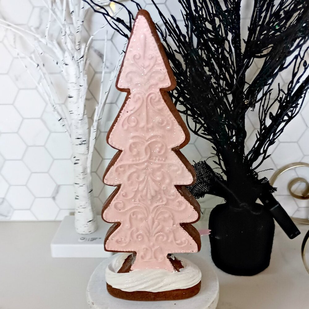 NEW! SHABBY CHIC Sugary GINGERBREAD COOKIE TREE DECOR